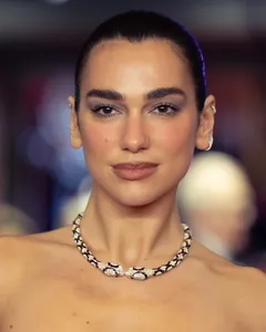 Dua Lipa