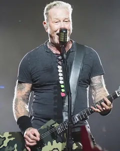 James Hetfield
